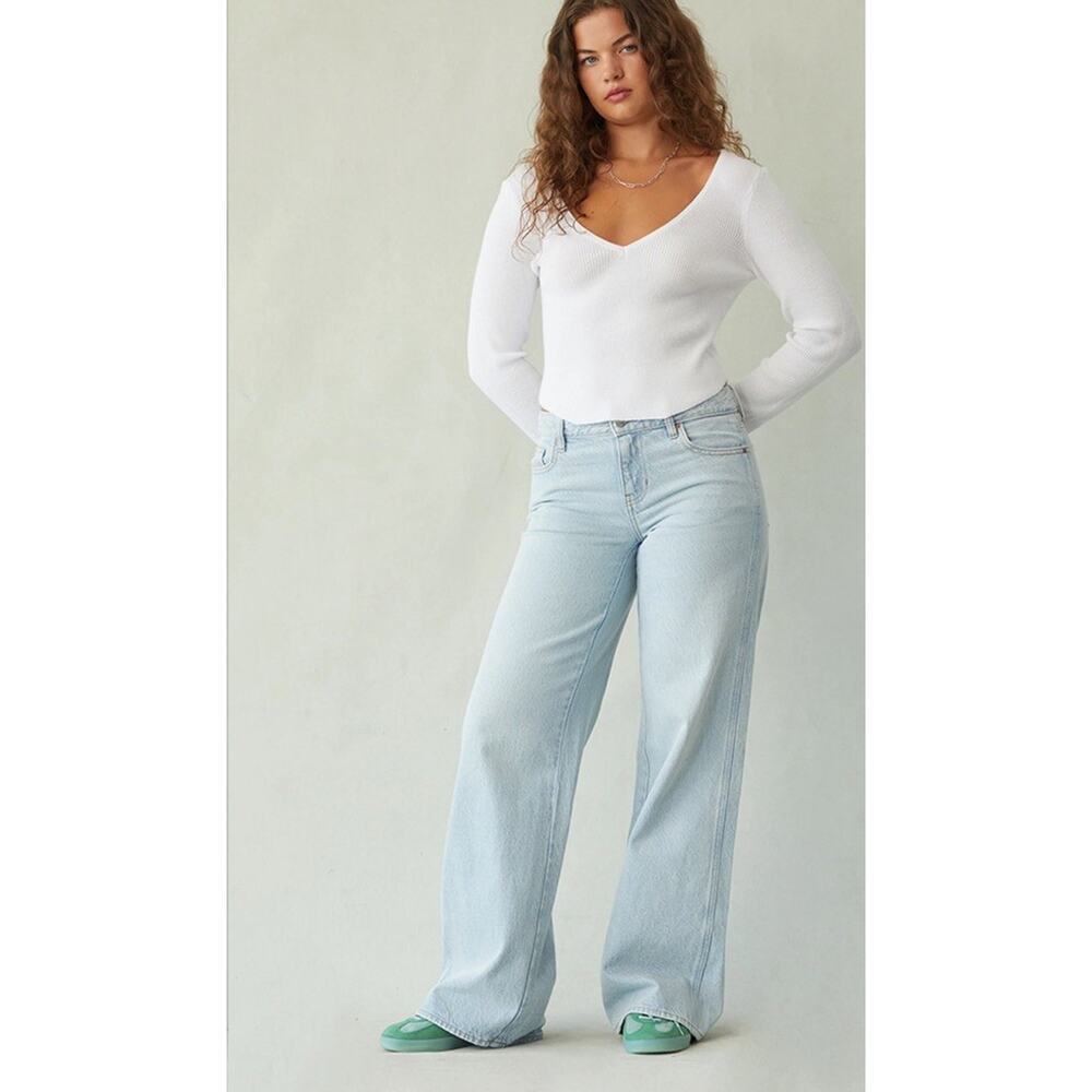 Brand New Pacsun Casey Low Rise Baggy Jeans With Tags Size 30” Waist 29” Inseam